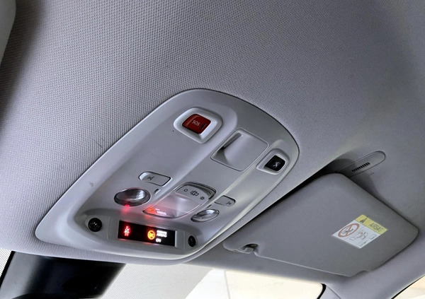 Peugeot Traveller cena 109900 przebieg: 167663, rok produkcji 2018 z Węgliniec małe 596